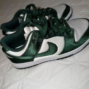 Nike Green and White Metallic Low-Top Sneakers